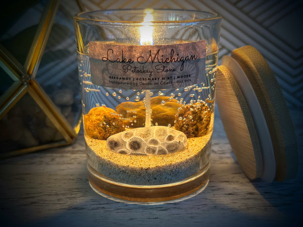 Petoskey stone gel candle front burn