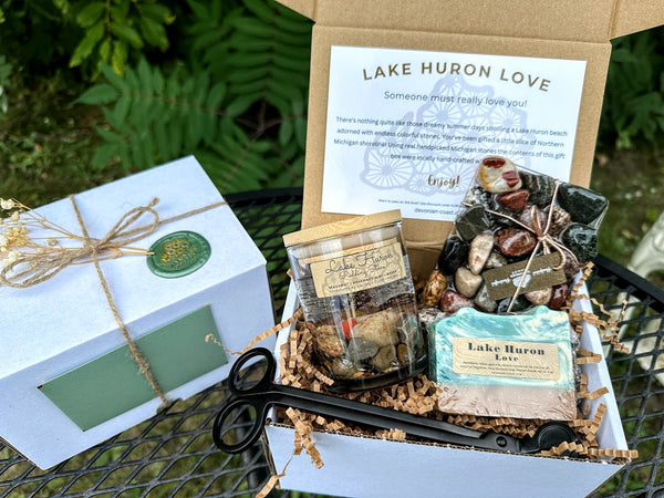 LAKE HURON LOVE GIFT BOX